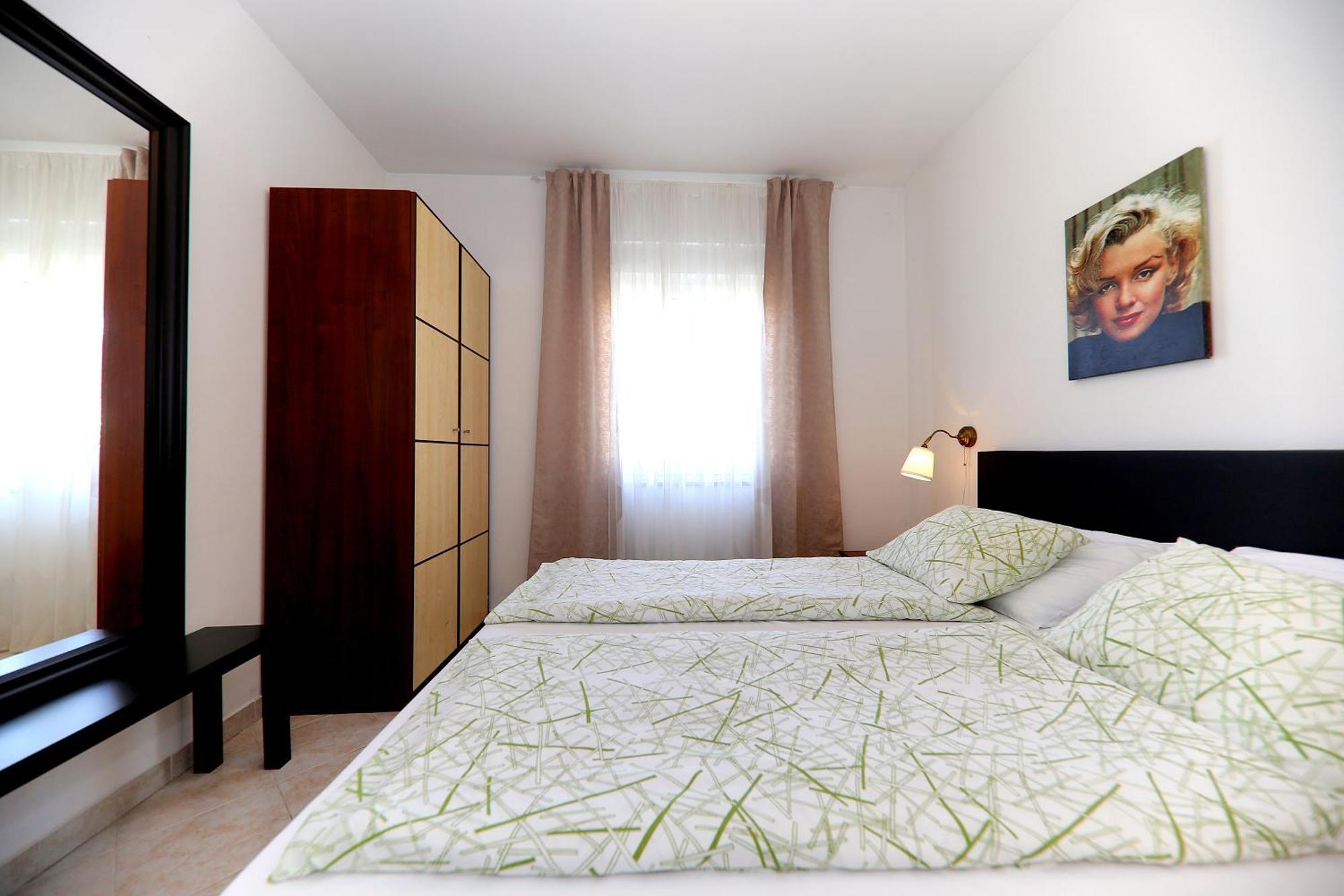 Apartment Sonja Zadar