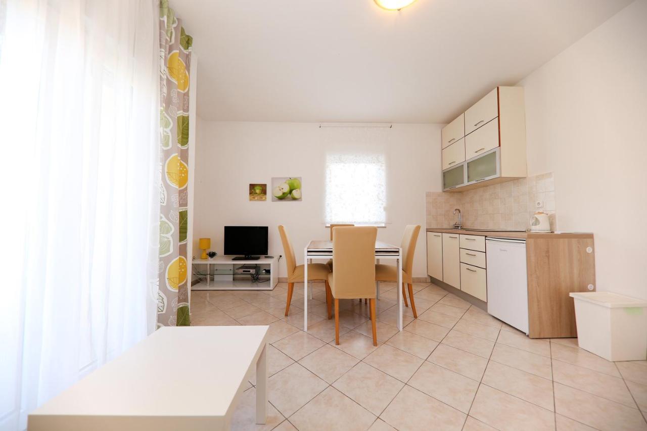 Sonja Apartment *